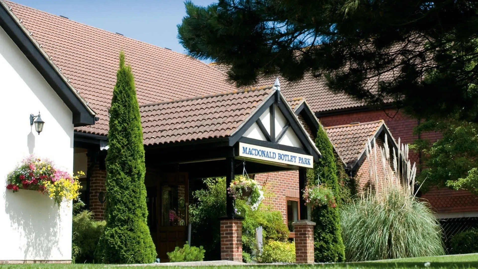 Macdonald Botley Park Hotel & Spa Durley 4*,