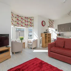 Apartment Bluebridge Walk Luxury
