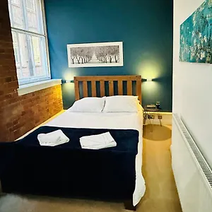Apartment Lovely Studio In The Heart Of